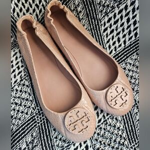Tory Burch Minnie Travel Ballet Flats Logo Meadowsweet Snake Leather Sz 7.5